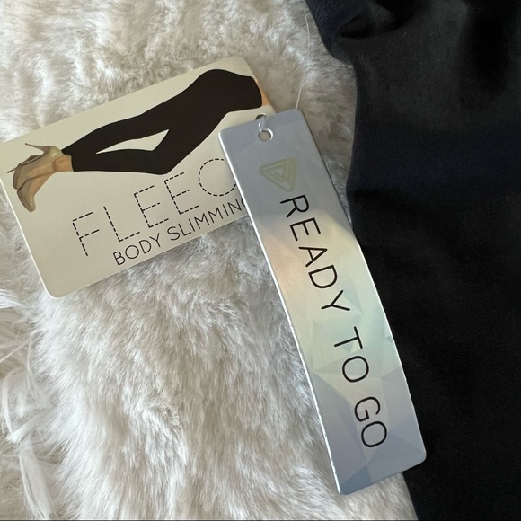 NEW Black Ready to Go Fleecy Body Slimming Leggings Size S/M - Picture 2 of 5